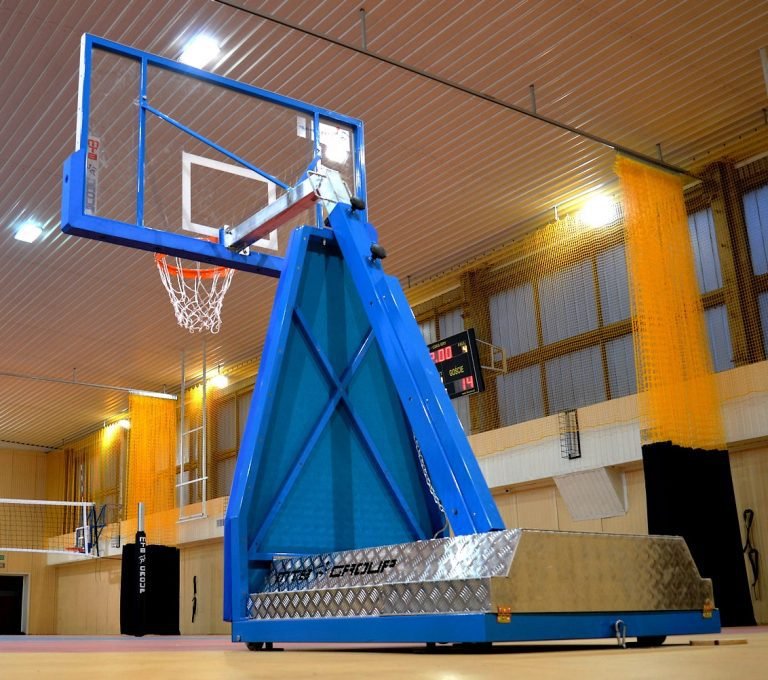 Мобилна баскетболна конструкция, изнасяне на таблото -125 см — Dias Sport Баскетболна мобилна конструкция /изнасяне на таблото/