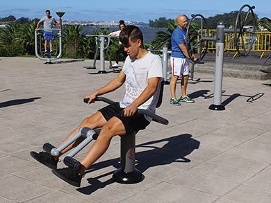 Тренажор за крака DP664 — Dias Sport тренажор за упражнения с крака