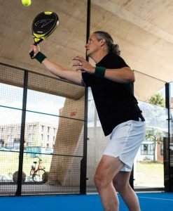 Ракета за падел Avento Paragon — Dias Sport Ракета за падел Avento Paragon-упражнение