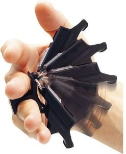 Професионална съдийска футболна свирка Molten VALKEEN RA0030-KS-K — Dias Sport Професионална съдийска футболна свирка Molten