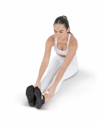 Чорапи за йога и пилатес AMILA Balu – Черни — Dias Sport Чорапи за йога и пилатес AMILA Balu – Черни - Image 5