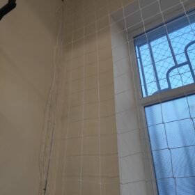 Монтаж на предпазна мрежа във физкултурен салон – завършен обект от Диас Спорт — Dias Sport