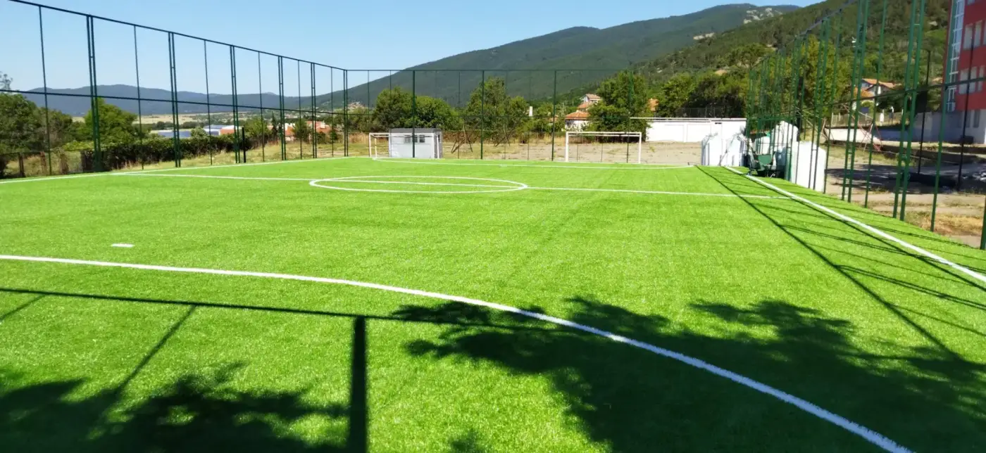 Как да изберем изкуствена трева за спортно игрище - пълно ръководство за родители — Dias Sport Как да изберем изкуствена трева за спортно игрище - пълно ръководство за родители